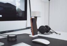 Exploit na RouterOS: jak zdalnie przejąć sieć biurową